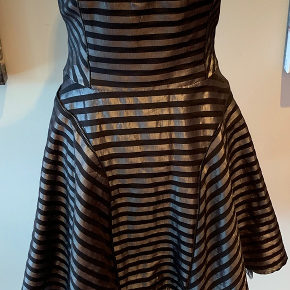 Strapless  Black, Silver with Lace trimming - Picture 2 of 4